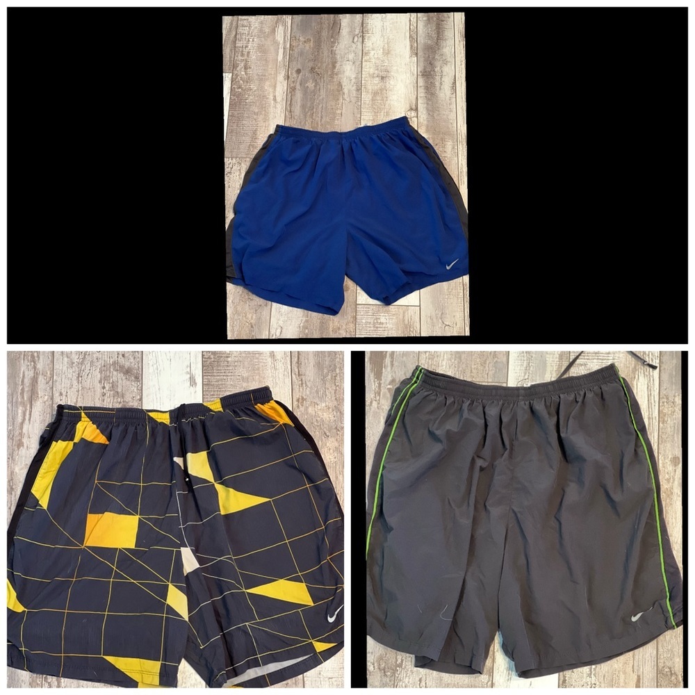 Nike 2-in-1 Running shorts inside compression. Zipper pocket. All Large